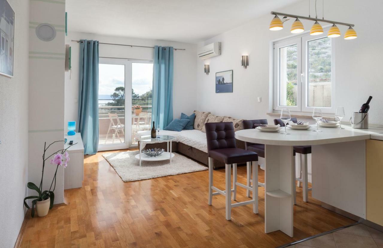 Relax Makarska Apartment Exterior photo